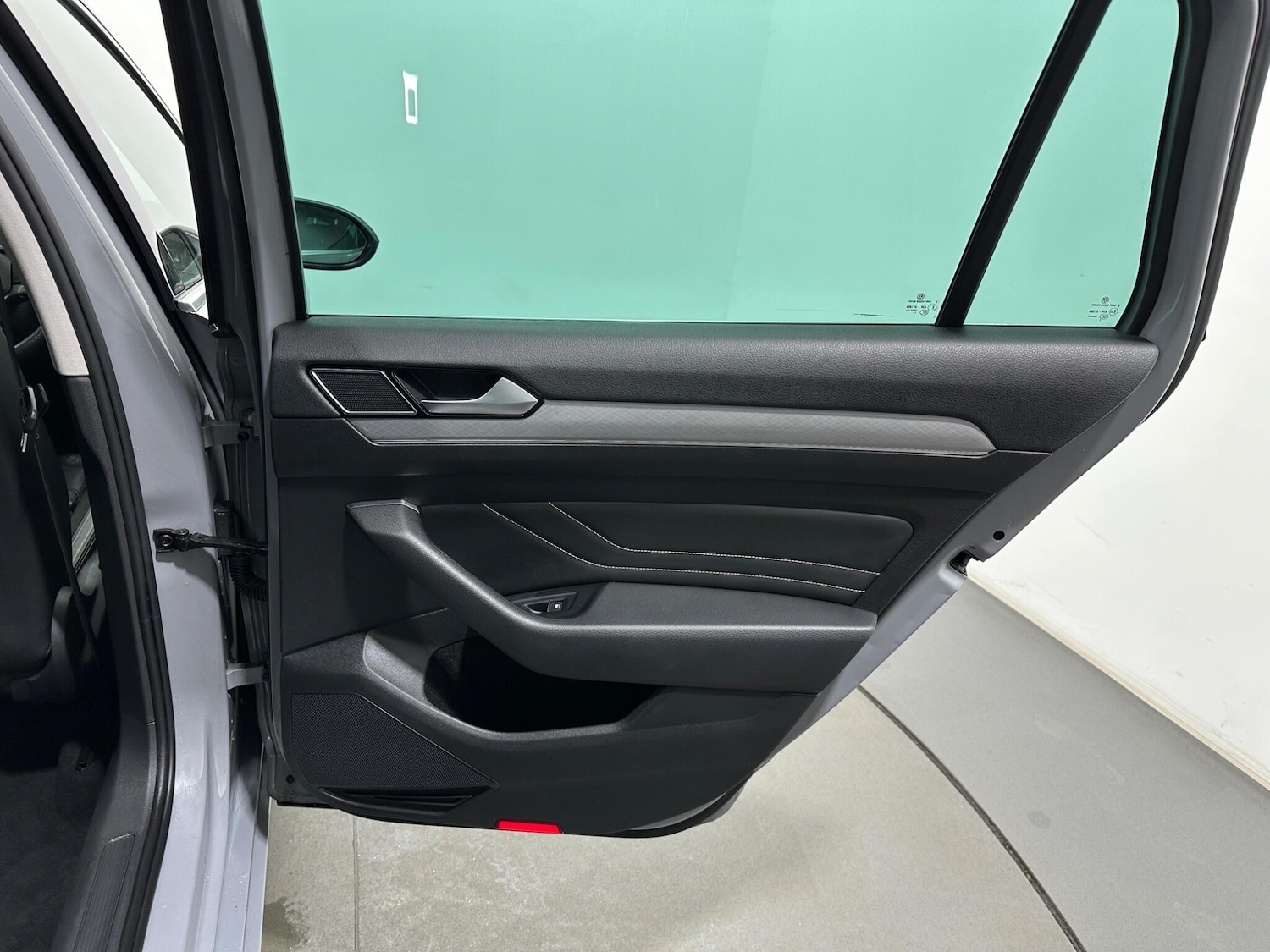 Used Volkswagen Passat 2023 for sale - 78048170: Photo 43