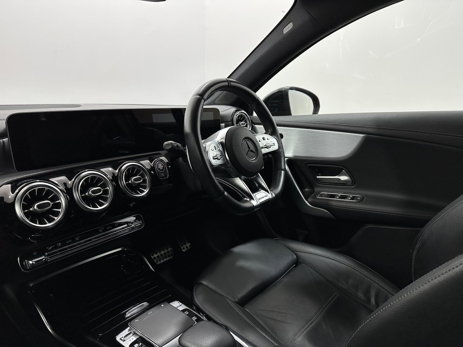 Used Mercedes-Benz A-Class for sale - 77344082: Photo 31