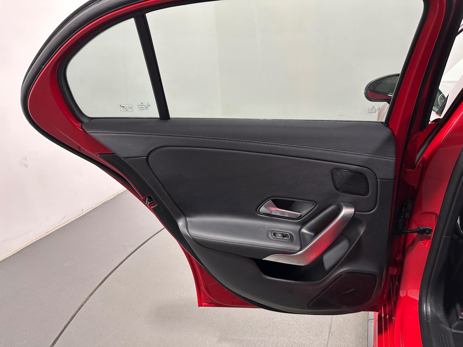 Used Mercedes-Benz A-Class for sale - 77344082: Photo 40