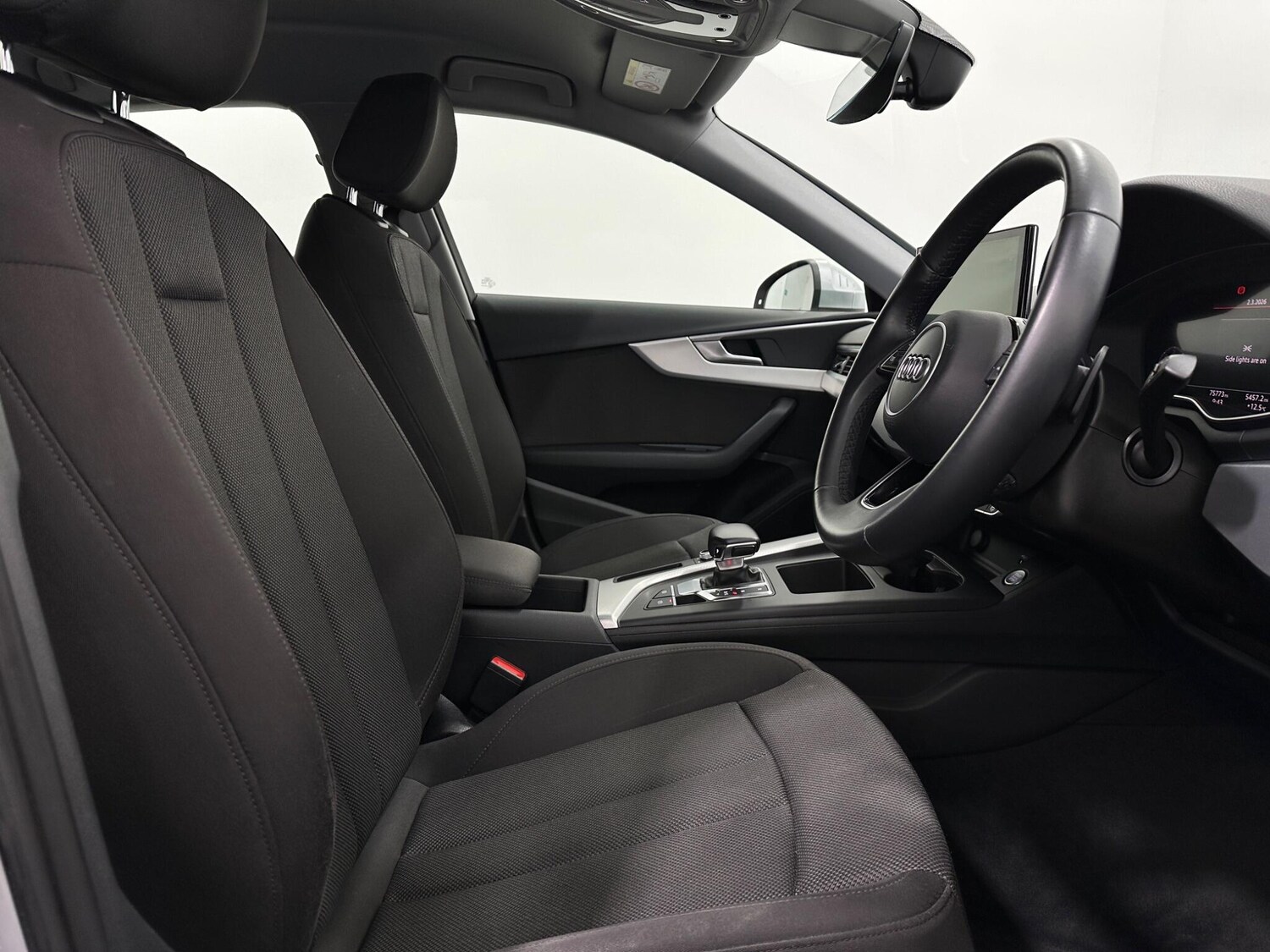 Used Audi A4 2021 for sale - 77722870: Photo 32