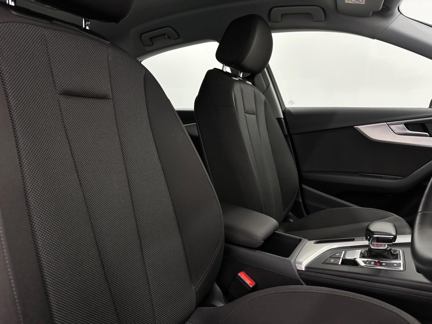 Used Audi A4 2021 for sale - 77722870: Photo 33