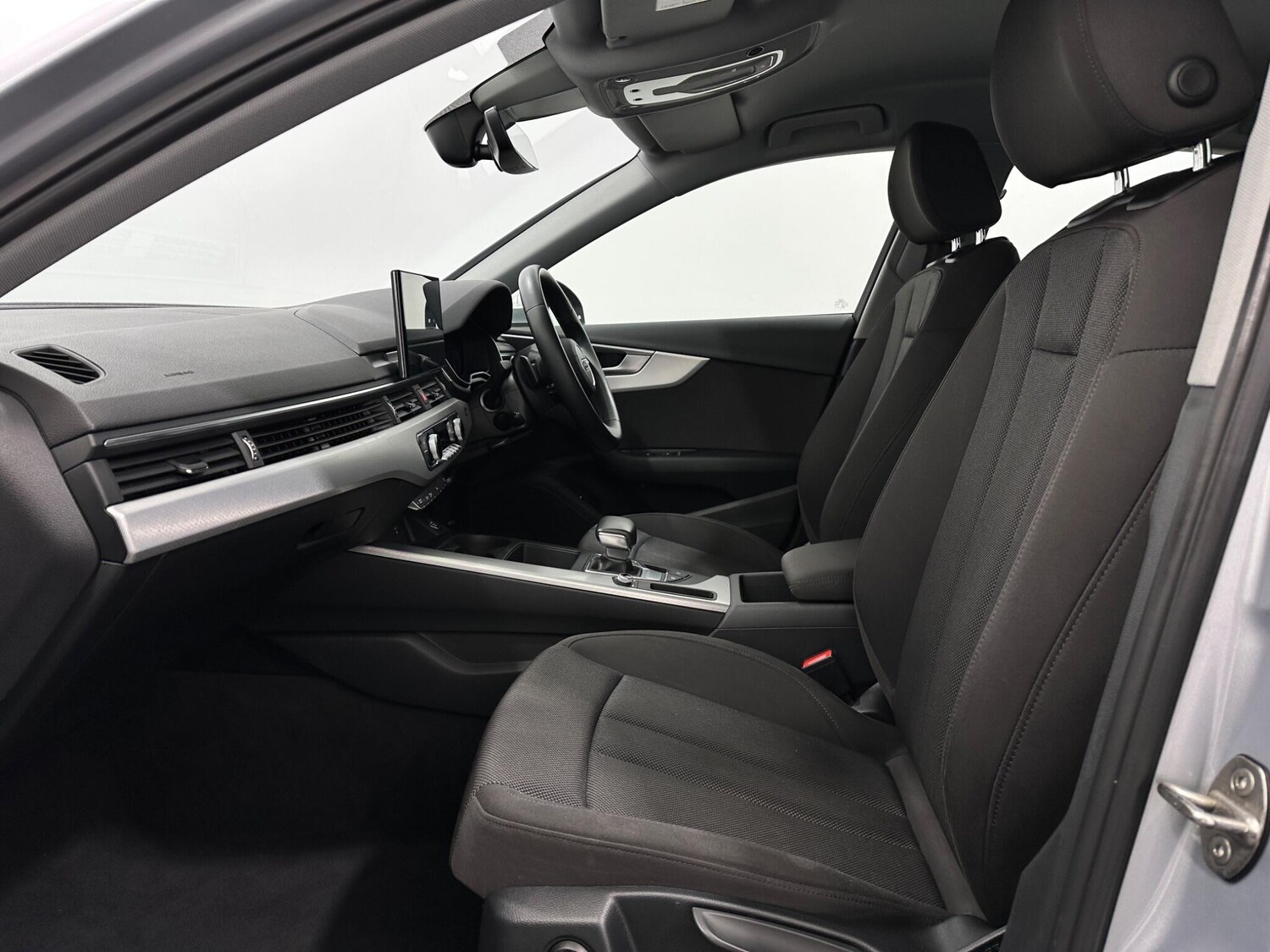 Used Audi A4 2021 for sale - 77722870: Photo 35