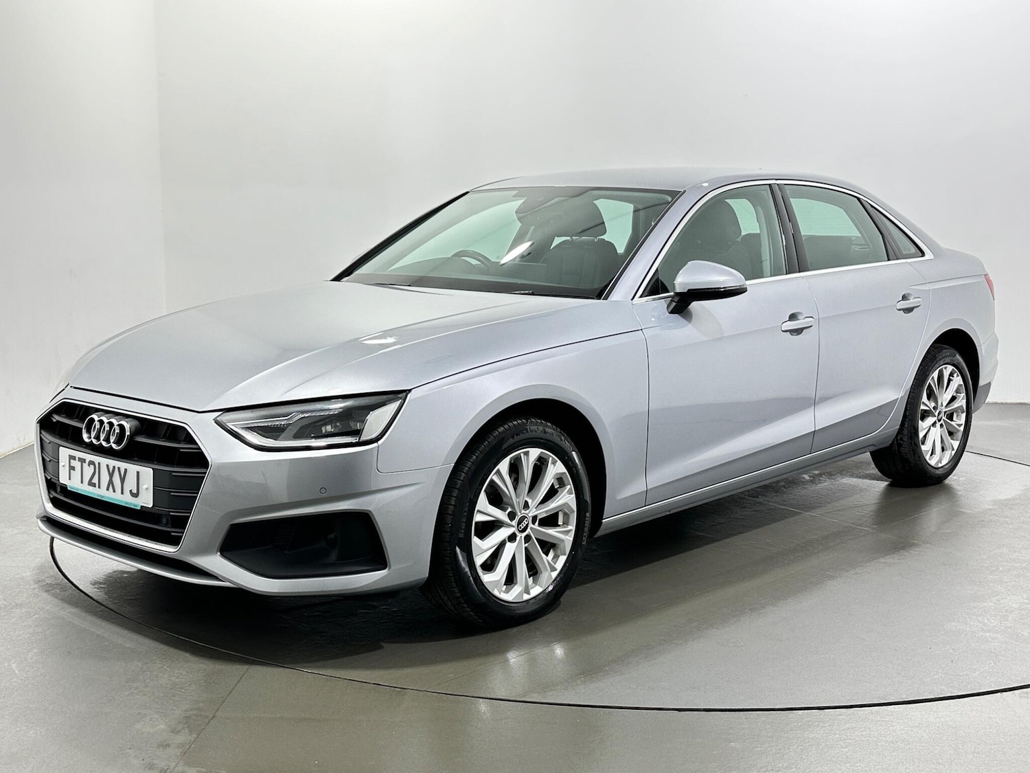 Used Audi A4 2021 for sale - 77722870: Photo 4
