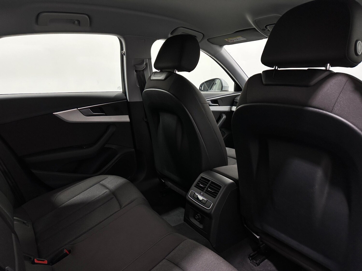 Used Audi A4 2021 for sale - 77722870: Photo 41