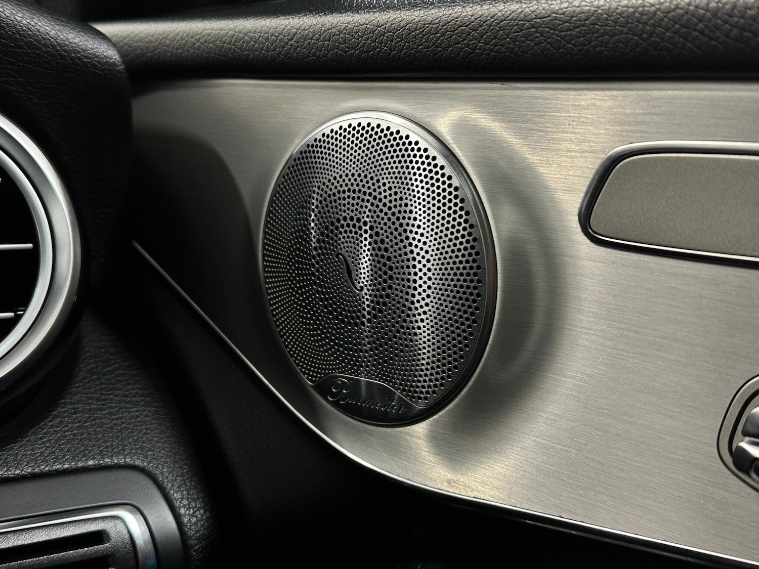 Used Mercedes-Benz GLC 2018 for sale - 77738364: Photo 18