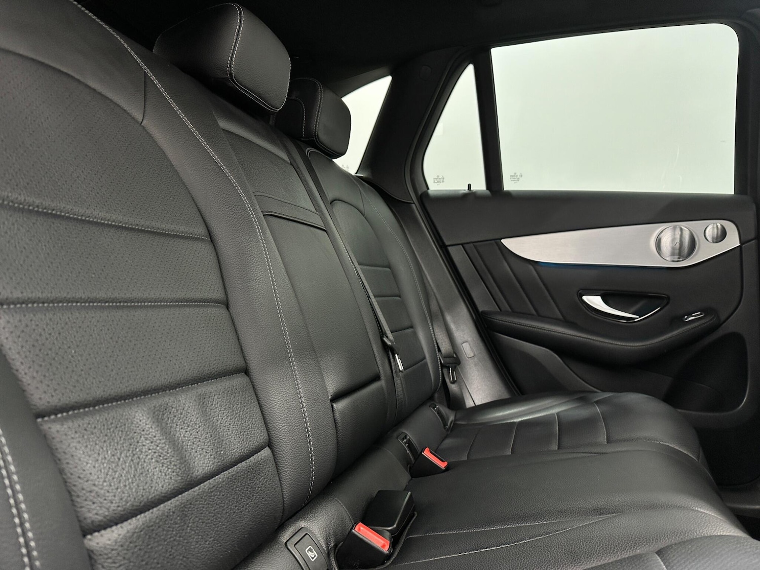 Used Mercedes-Benz GLC 2018 for sale - 77738364: Photo 44