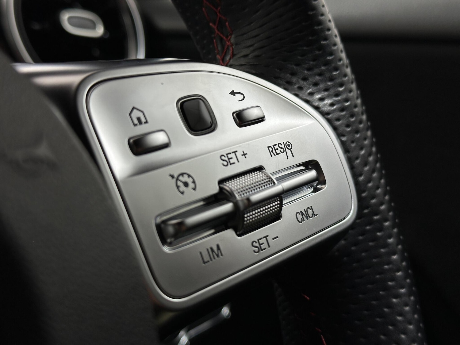 Used Mercedes-Benz A-Class 2019 for sale - 76878998: Photo 15