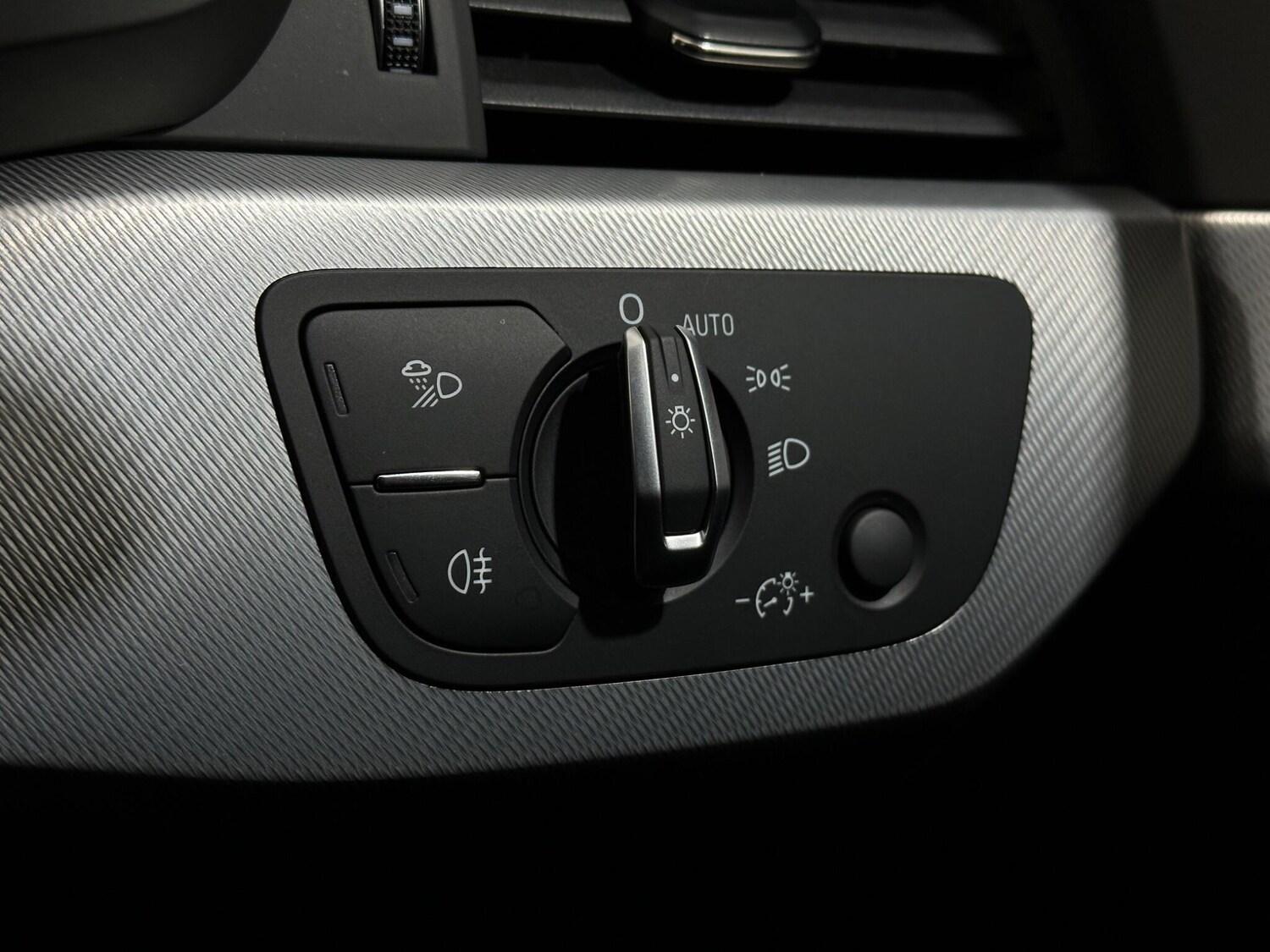 Used Audi A4 2021 for sale - 77400712: Photo 18