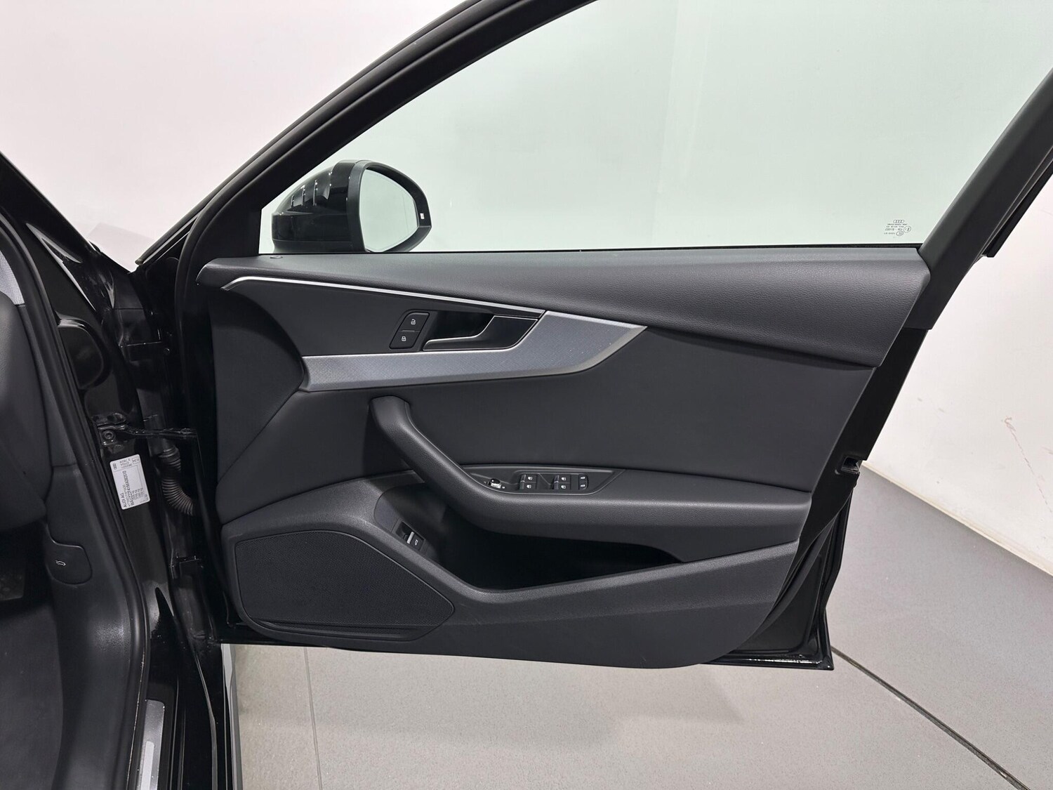 Used Audi A4 2021 for sale - 77400712: Photo 34