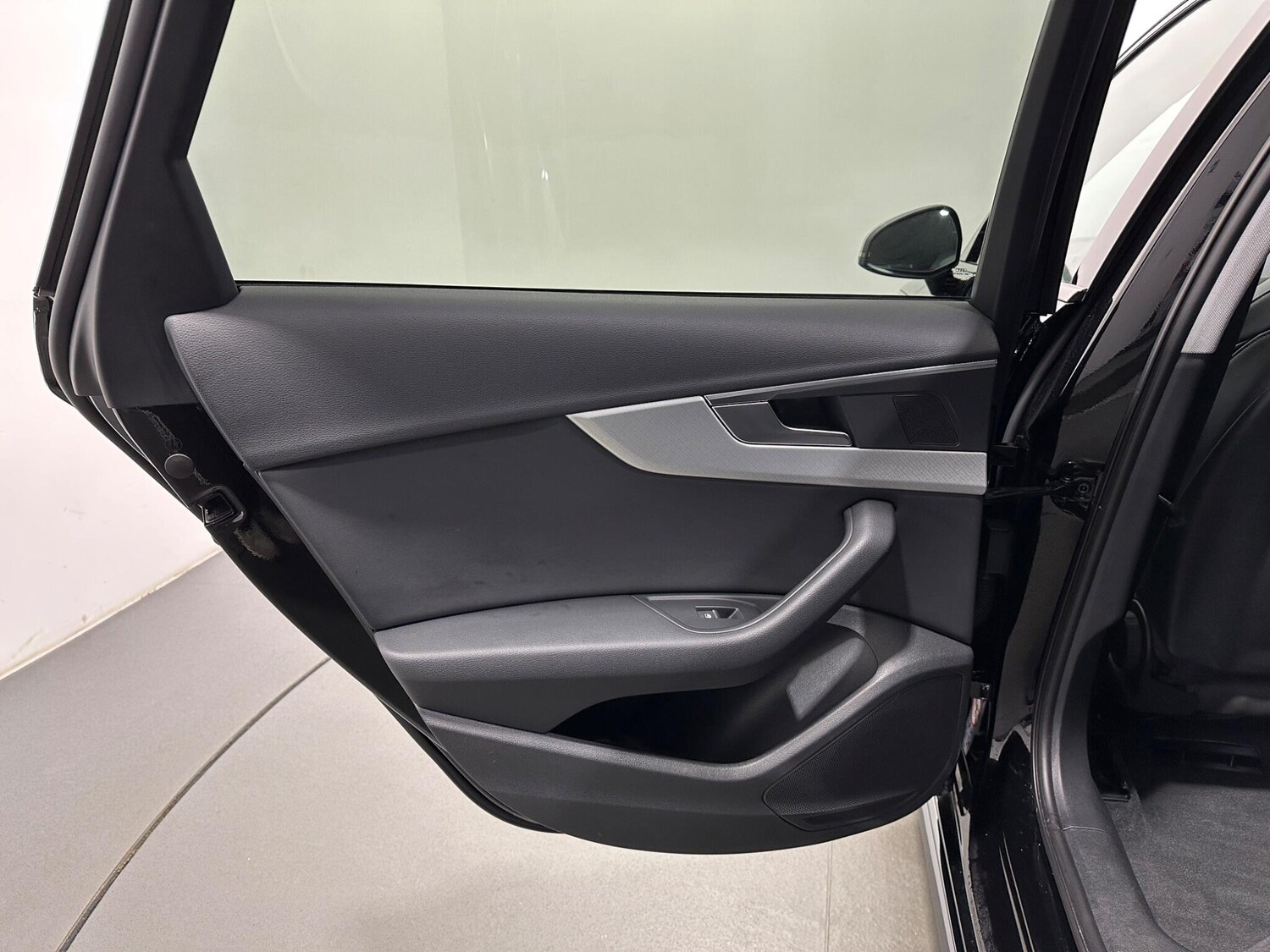 Used Audi A4 2021 for sale - 77400712: Photo 41