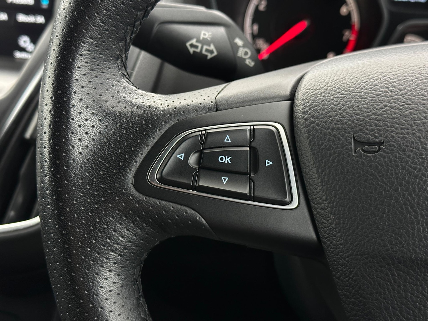 Used Ford Focus 2018 for sale - 76878597: Photo 14