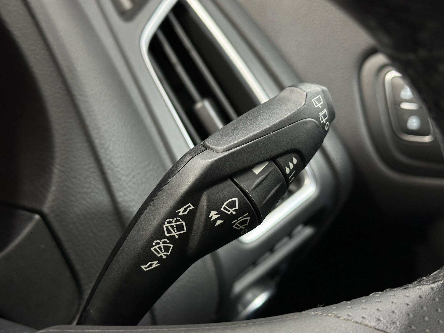 Used Ford Focus 2018 for sale - 76878597: Photo 16