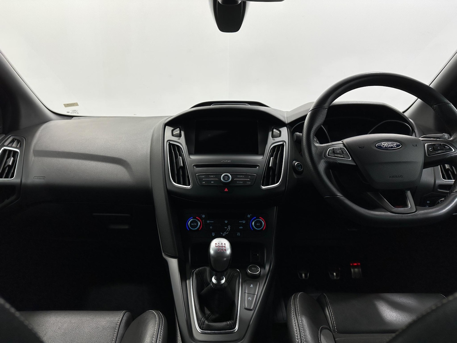 Used Ford Focus 2018 for sale - 76878597: Photo 19