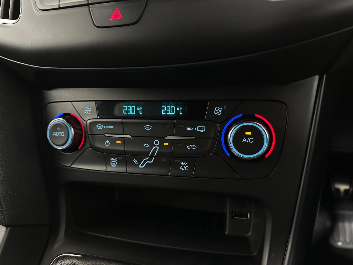 Used Ford Focus 2018 for sale - 76878597: Photo 20