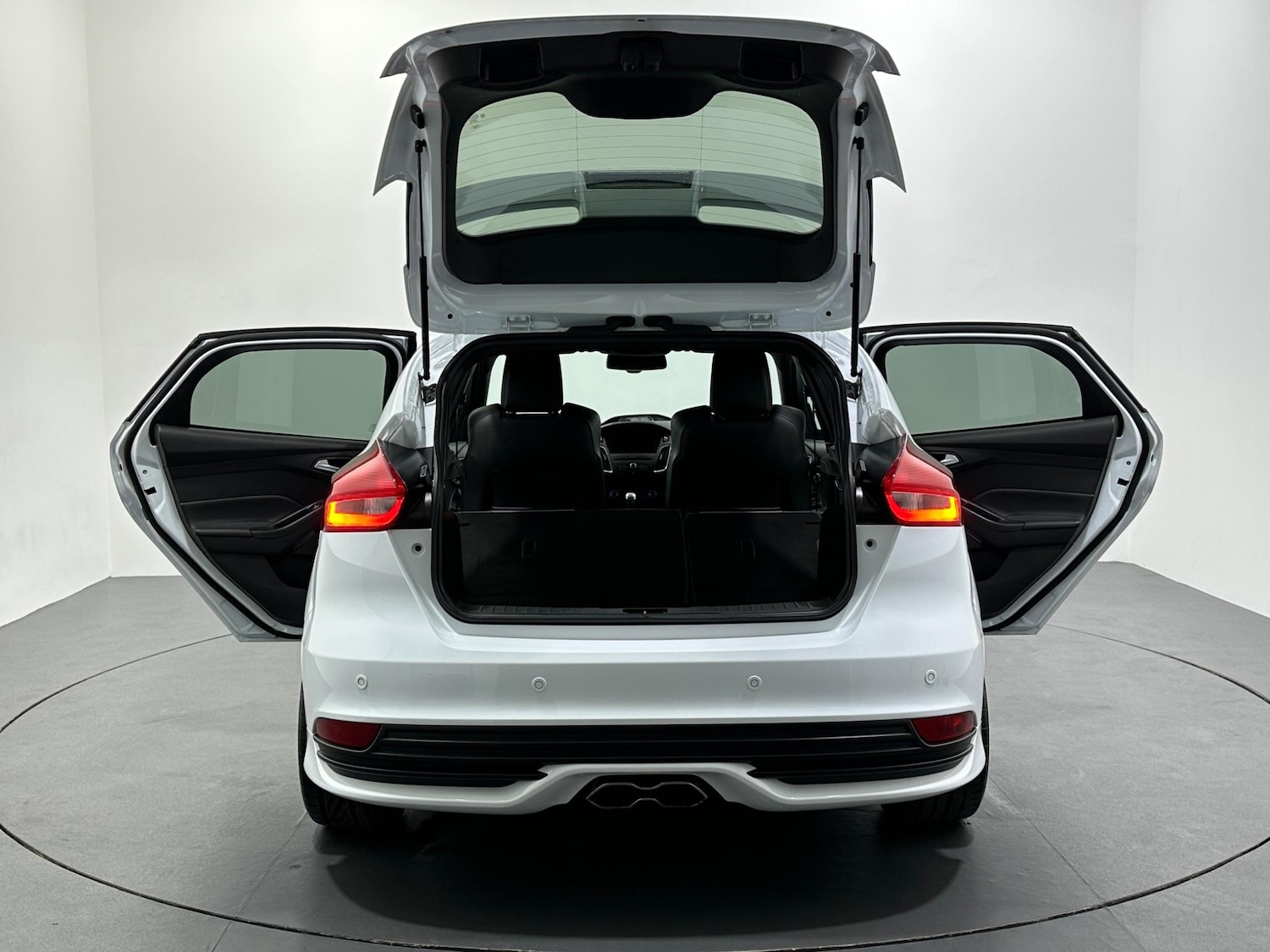 Used Ford Focus 2018 for sale - 76878597: Photo 41