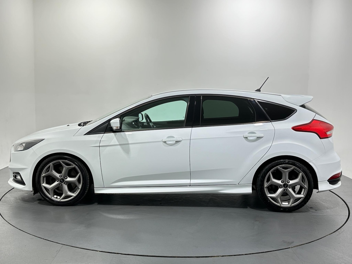 Used Ford Focus 2018 for sale - 76878597: Photo 5