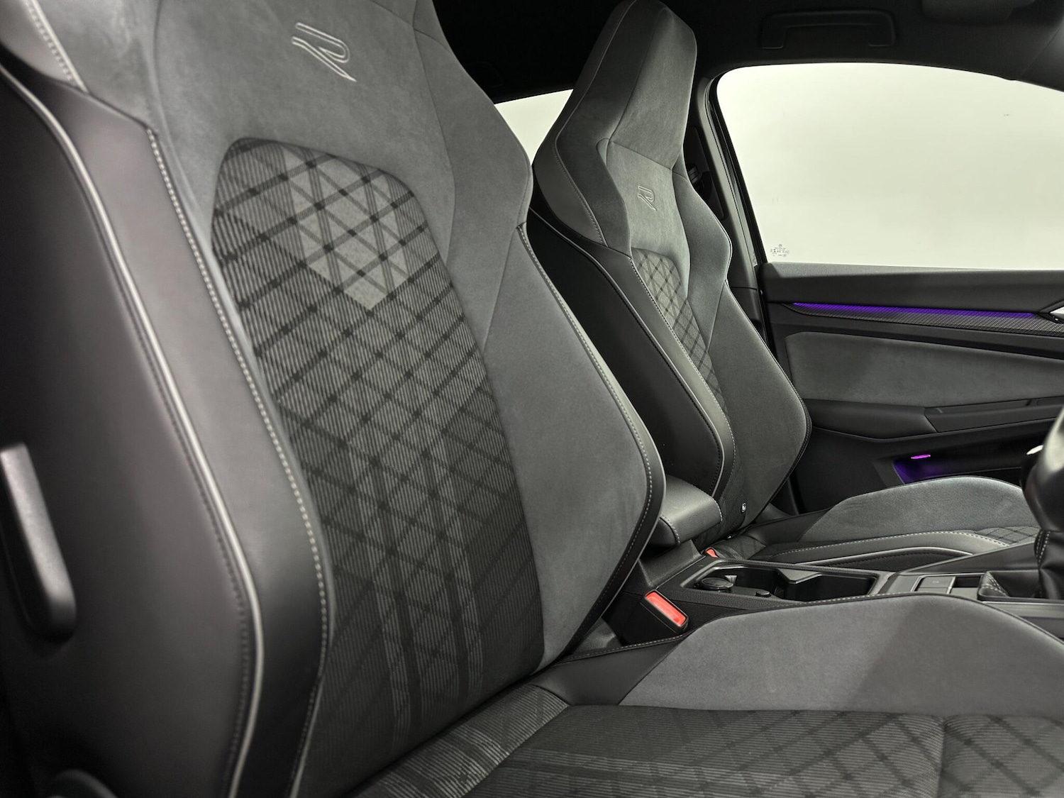 Used Volkswagen Golf 2022 for sale - 76878615: Photo 32