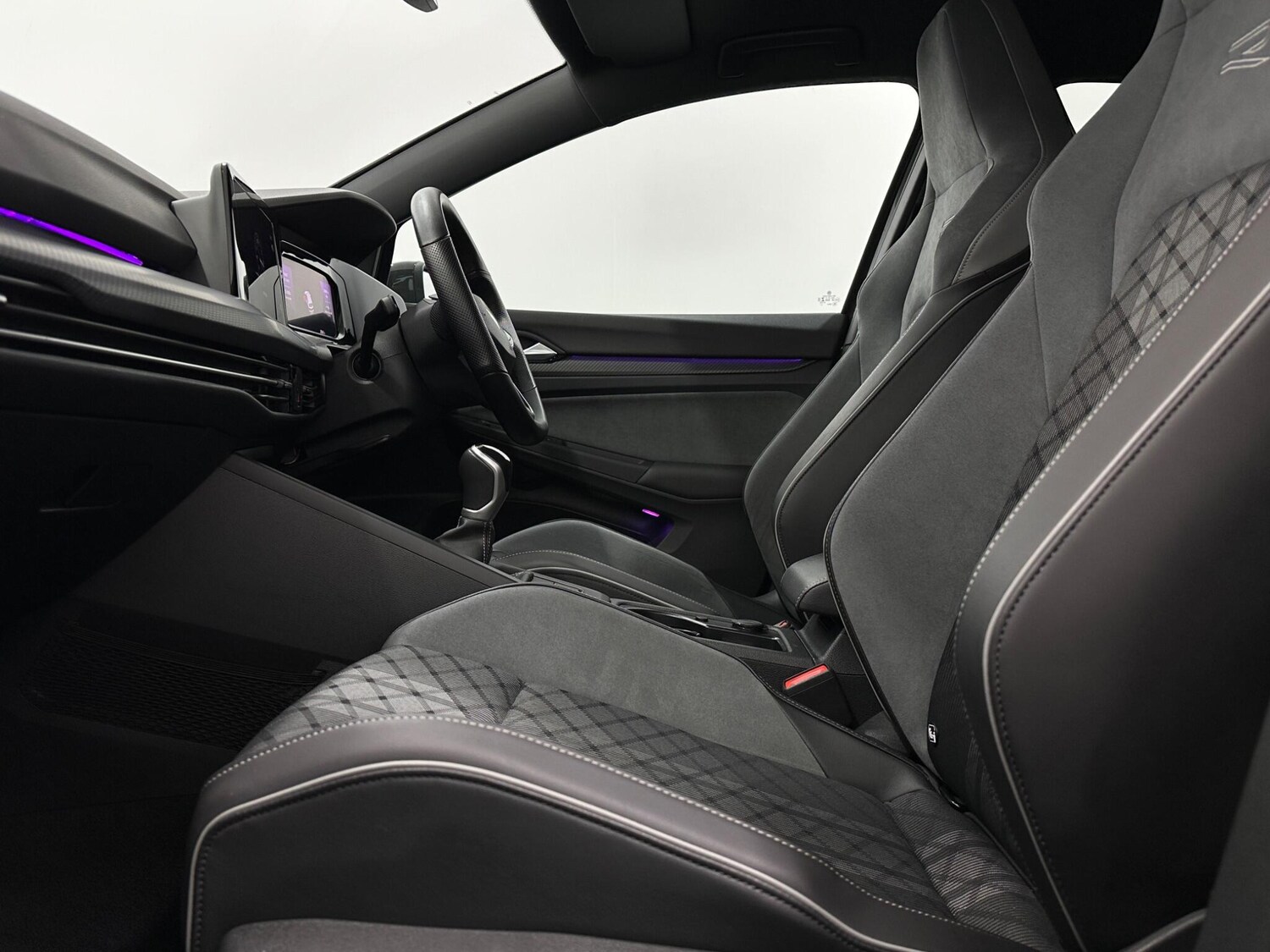 Used Volkswagen Golf 2022 for sale - 76878615: Photo 35