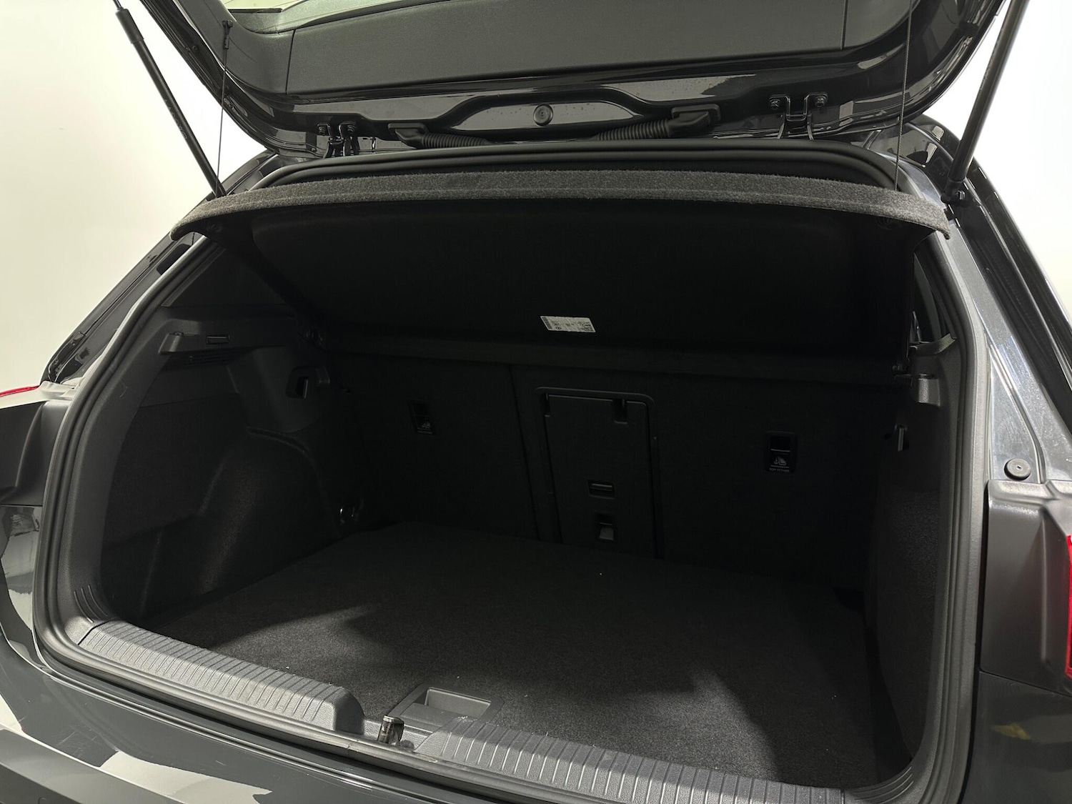 Used Volkswagen Golf 2022 for sale - 76878615: Photo 48