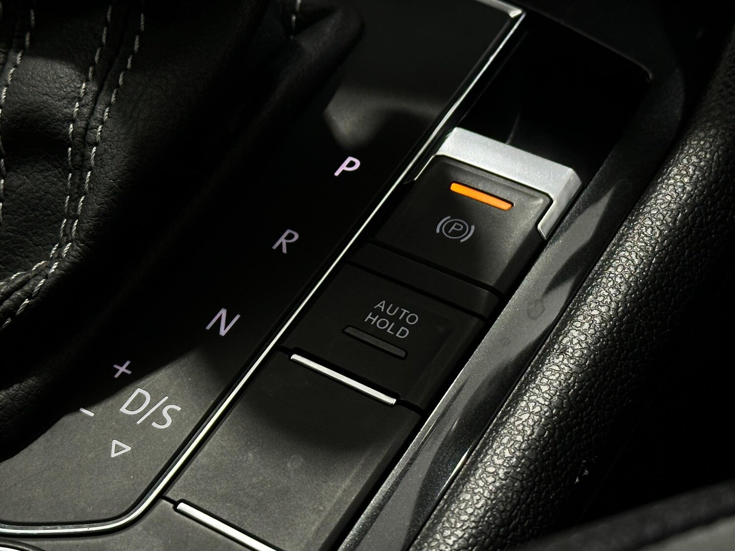 Used Volkswagen Tiguan 2018 for sale - 77823946: Photo 21