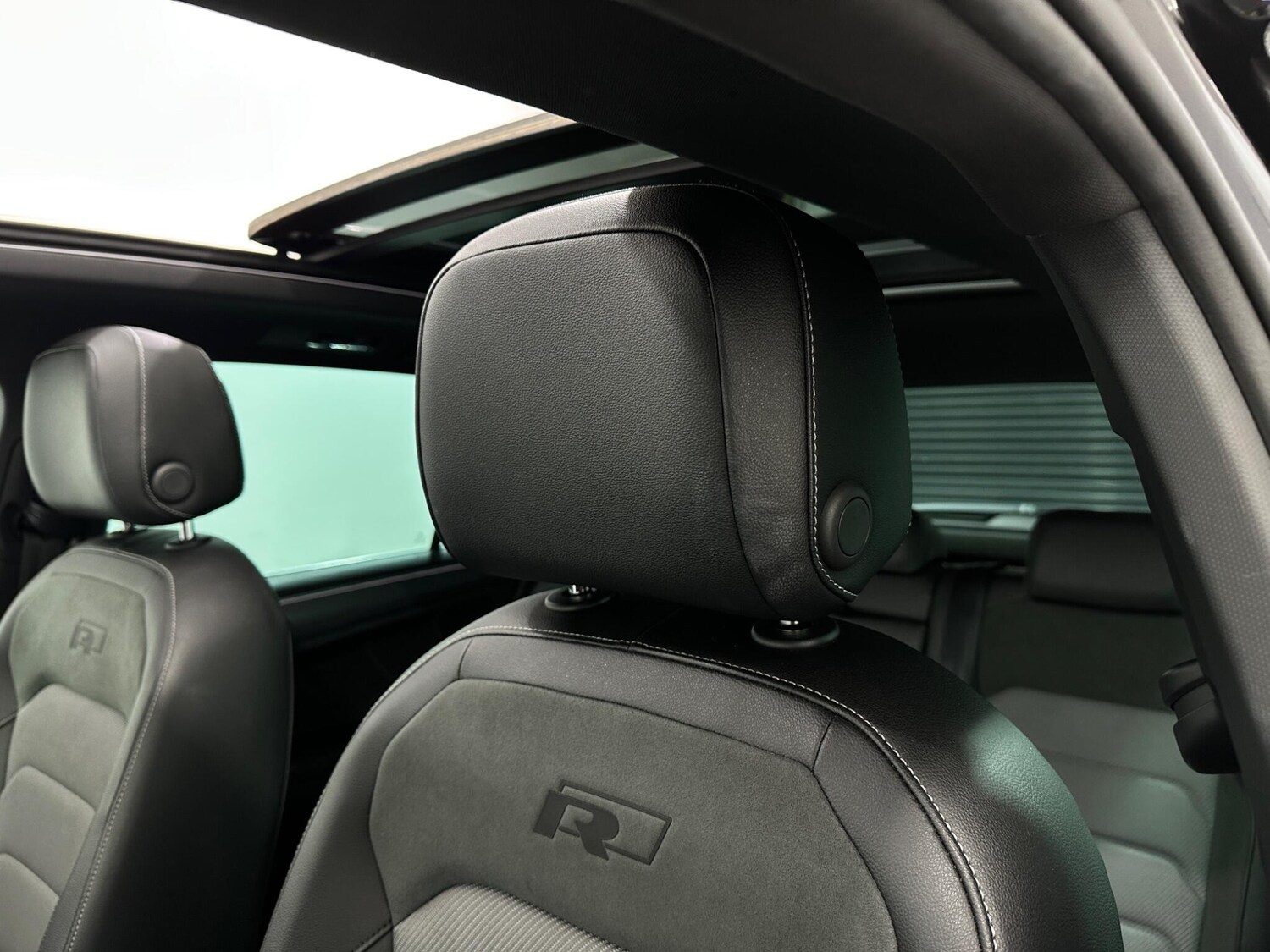 Used Volkswagen Tiguan 2018 for sale - 77823946: Photo 39