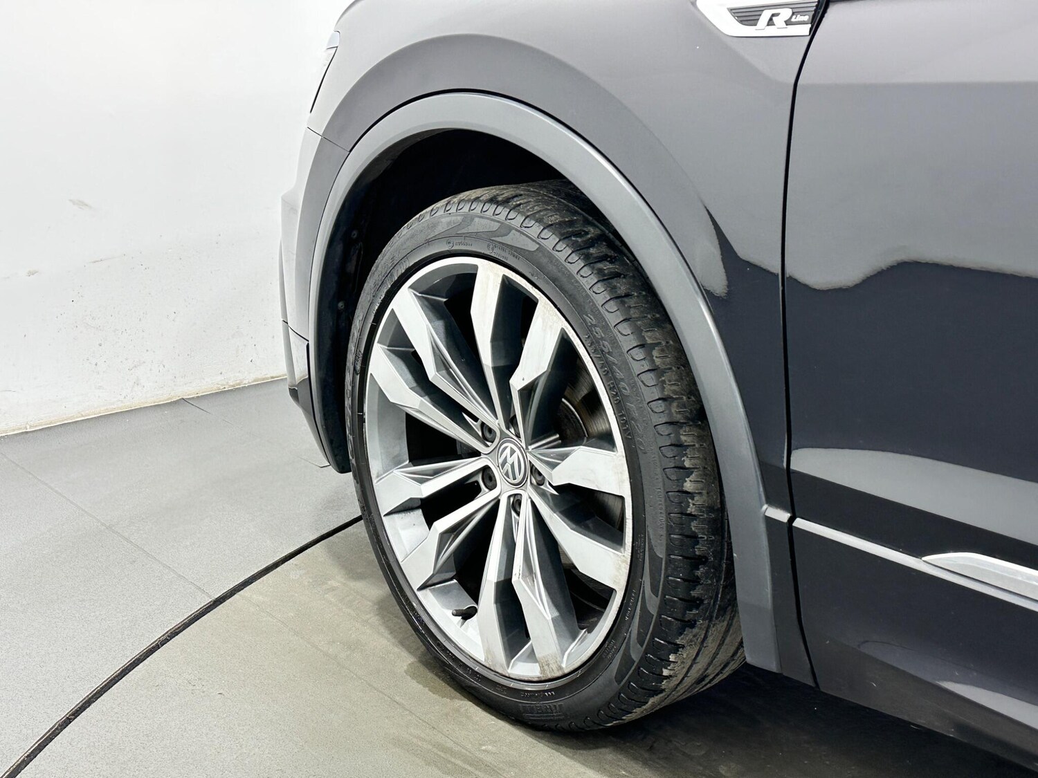 Used Volkswagen Tiguan 2018 for sale - 77823946: Photo 53