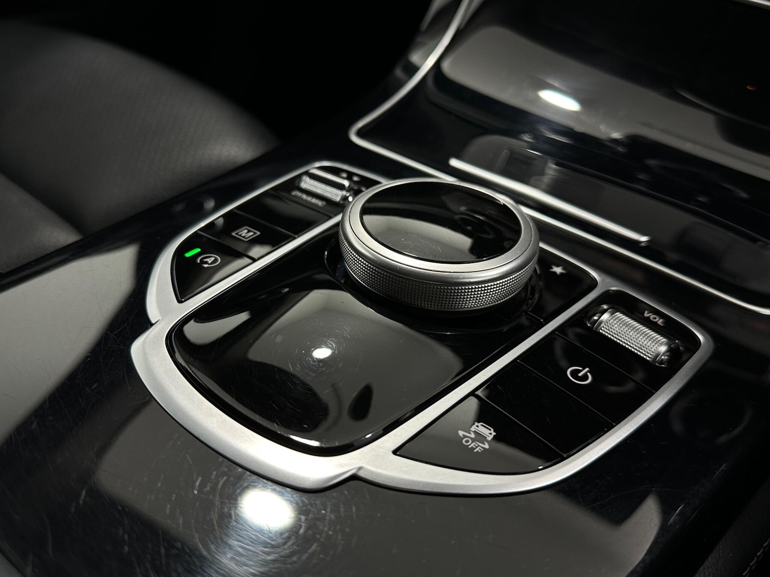 Used Mercedes-Benz GLC 2019 for sale - 77537957: Photo 21