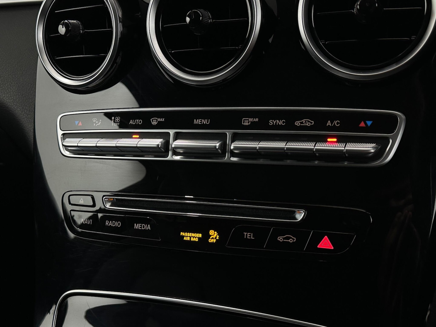 Used Mercedes-Benz GLC 2019 for sale - 77537957: Photo 22