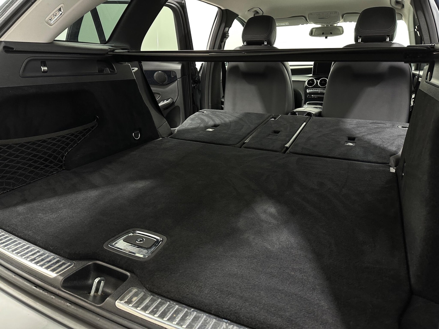 Used Mercedes-Benz GLC 2019 for sale - 77537957: Photo 45