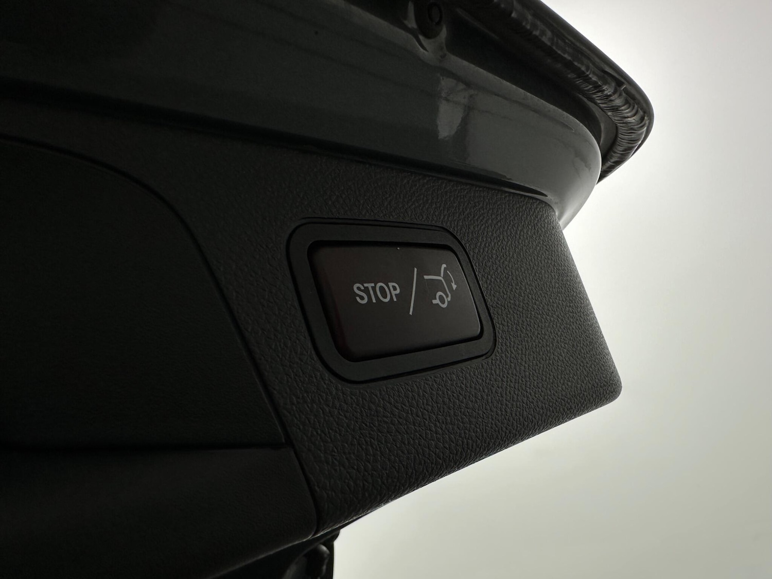 Used Mercedes-Benz GLC 2019 for sale - 77537957: Photo 48