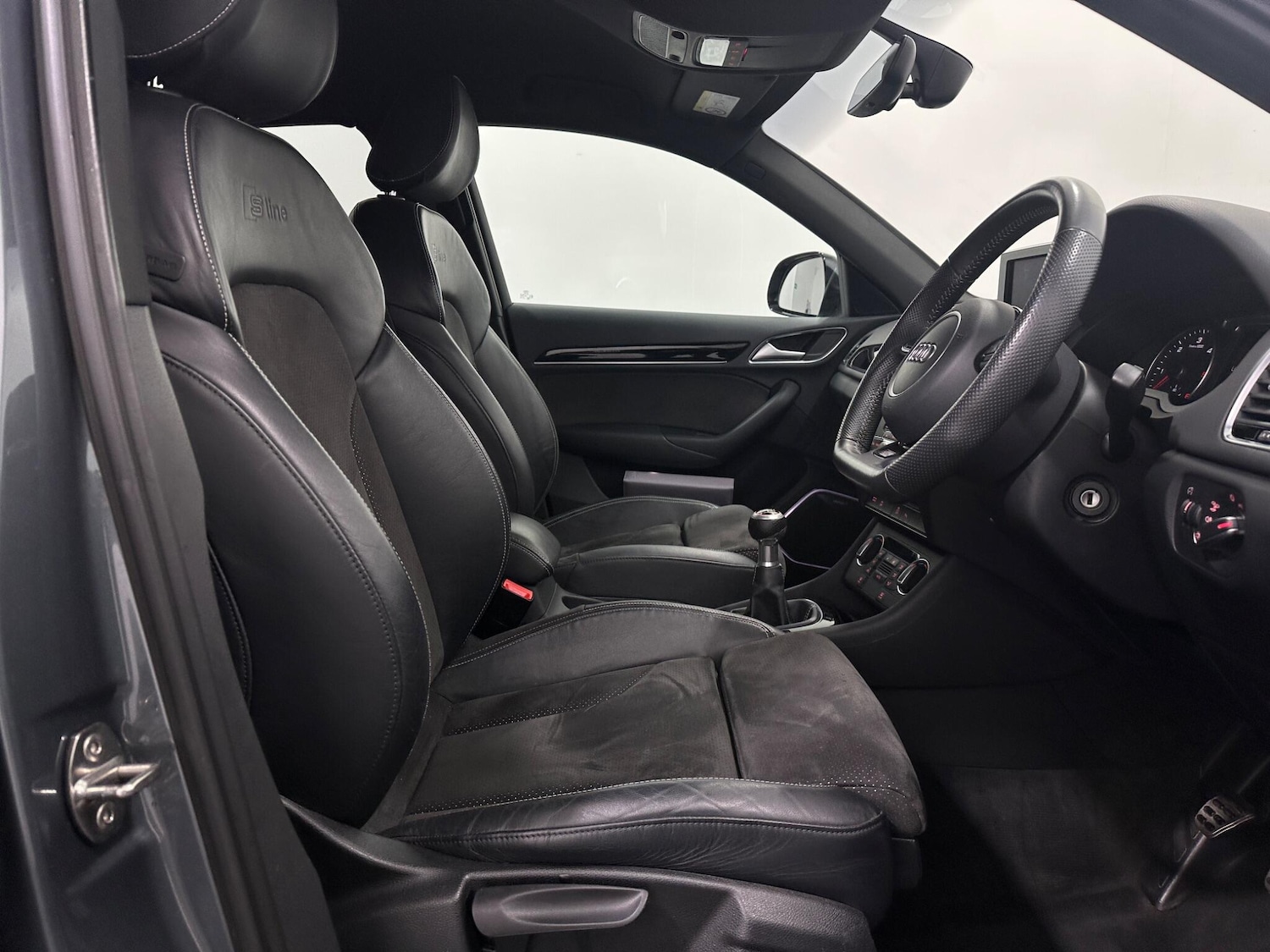 Used Audi Q3 for sale - 77230364: Photo 31