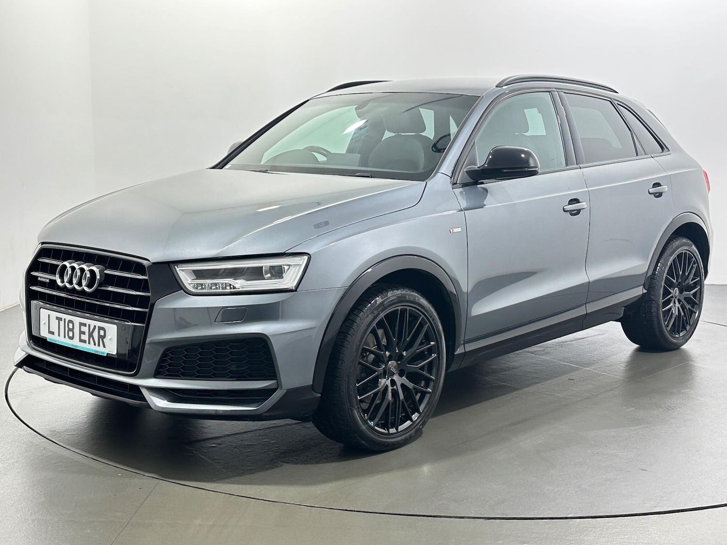 Used Audi Q3 for sale - 77230364: Photo 4