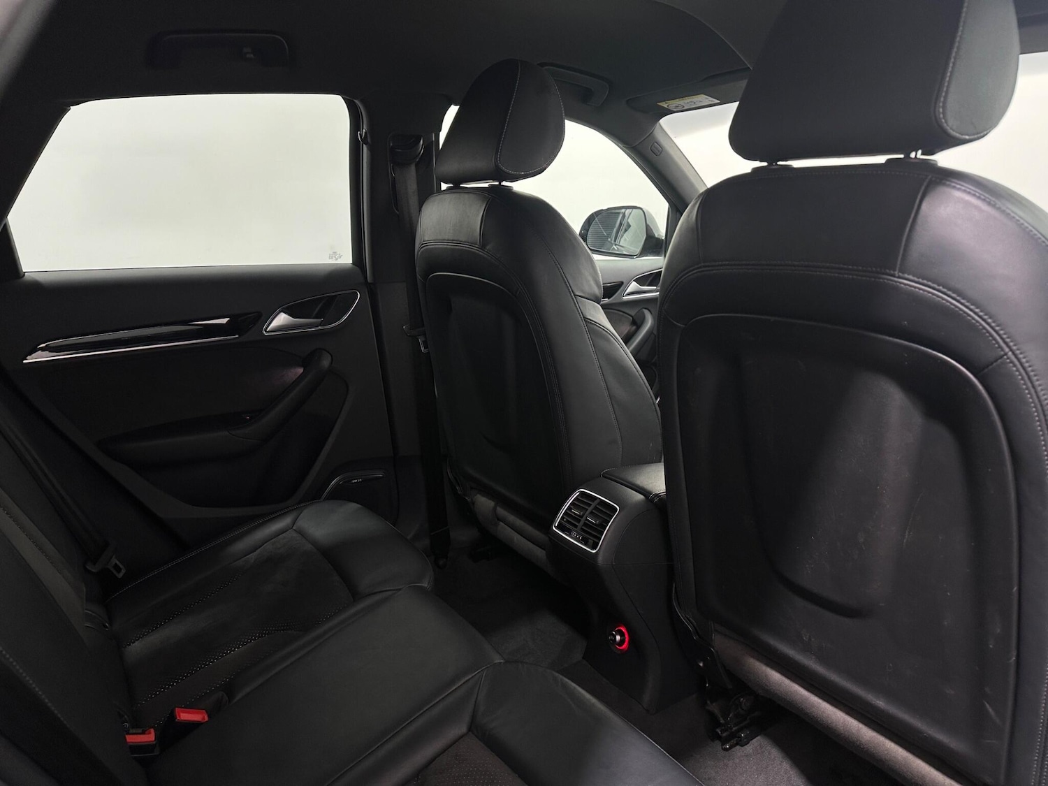 Used Audi Q3 for sale - 77230364: Photo 42