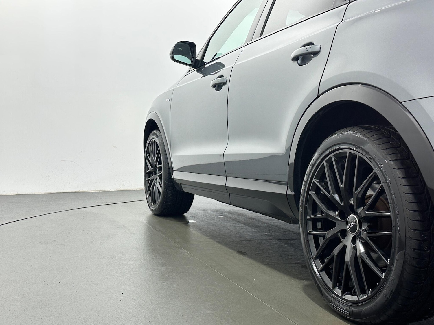 Used Audi Q3 for sale - 77230364: Photo 51