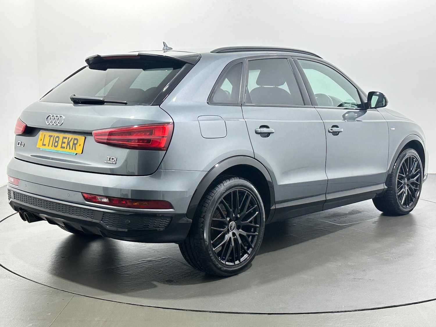 Used Audi Q3 for sale - 77230364: Photo 8