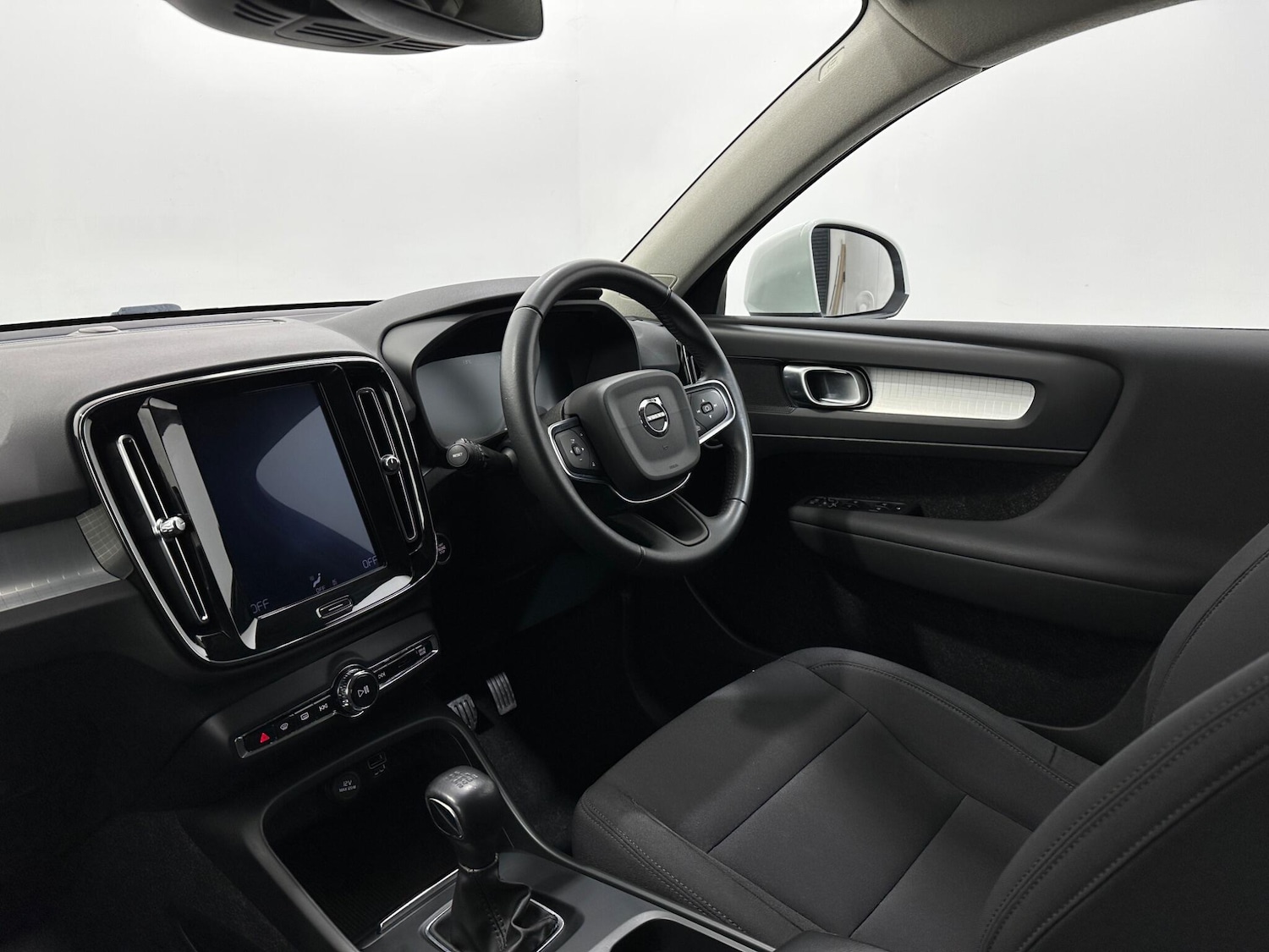 Used Volvo XC40 2020 for sale - 77440782: Photo 31