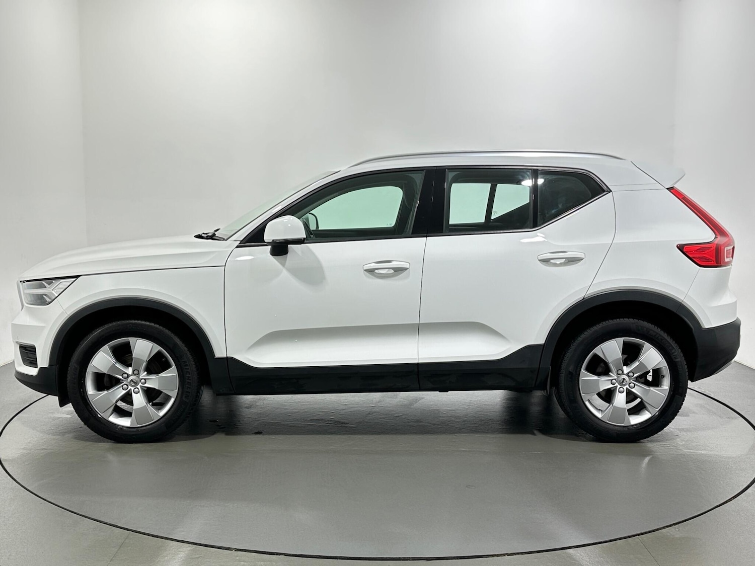 Used Volvo XC40 2020 for sale - 77440782: Photo 5