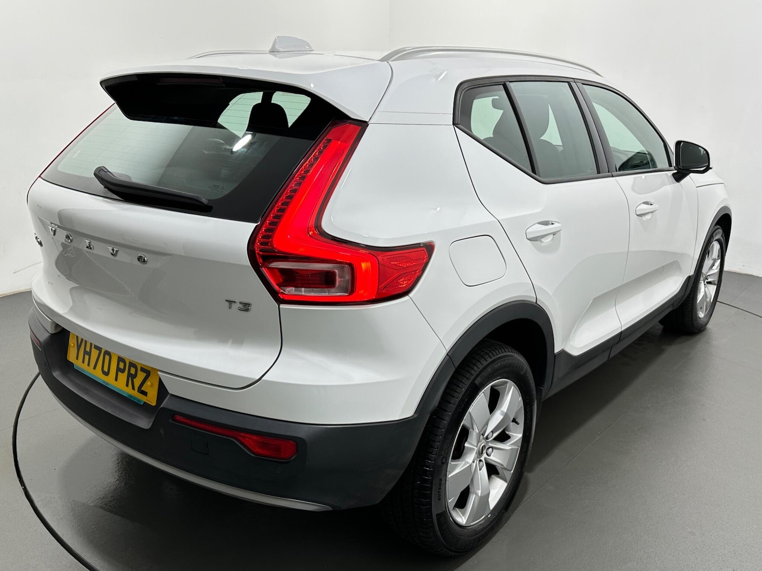 Used Volvo XC40 2020 for sale - 77440782: Photo 51