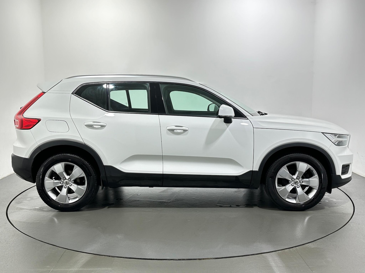 Used Volvo XC40 2020 for sale - 77440782: Photo 9