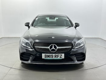 Used Mercedes-Benz C Class 2019 for sale - 79324801: Photo