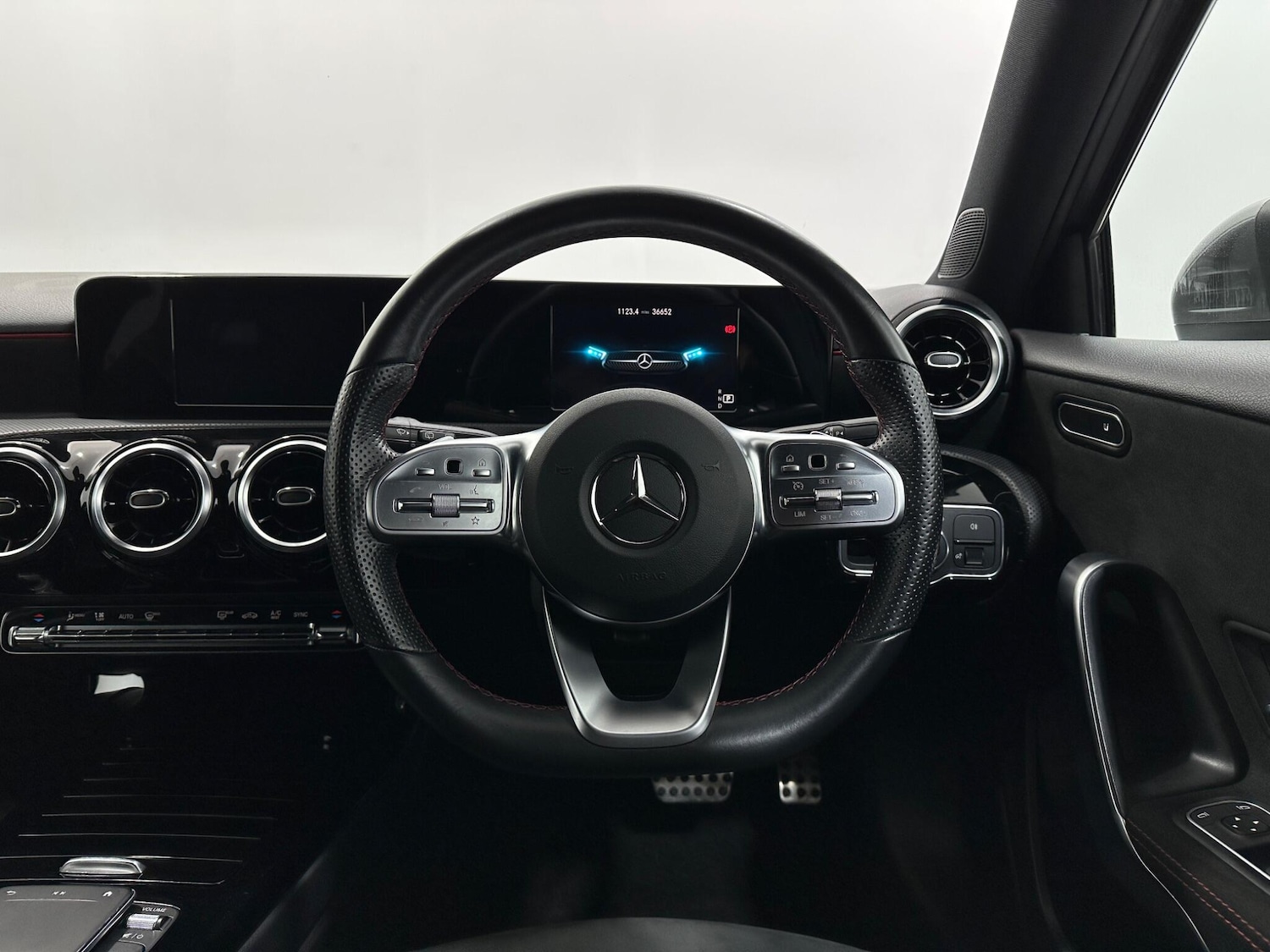 Used Mercedes-Benz A-Class 2020 for sale - 77359269: Photo 13