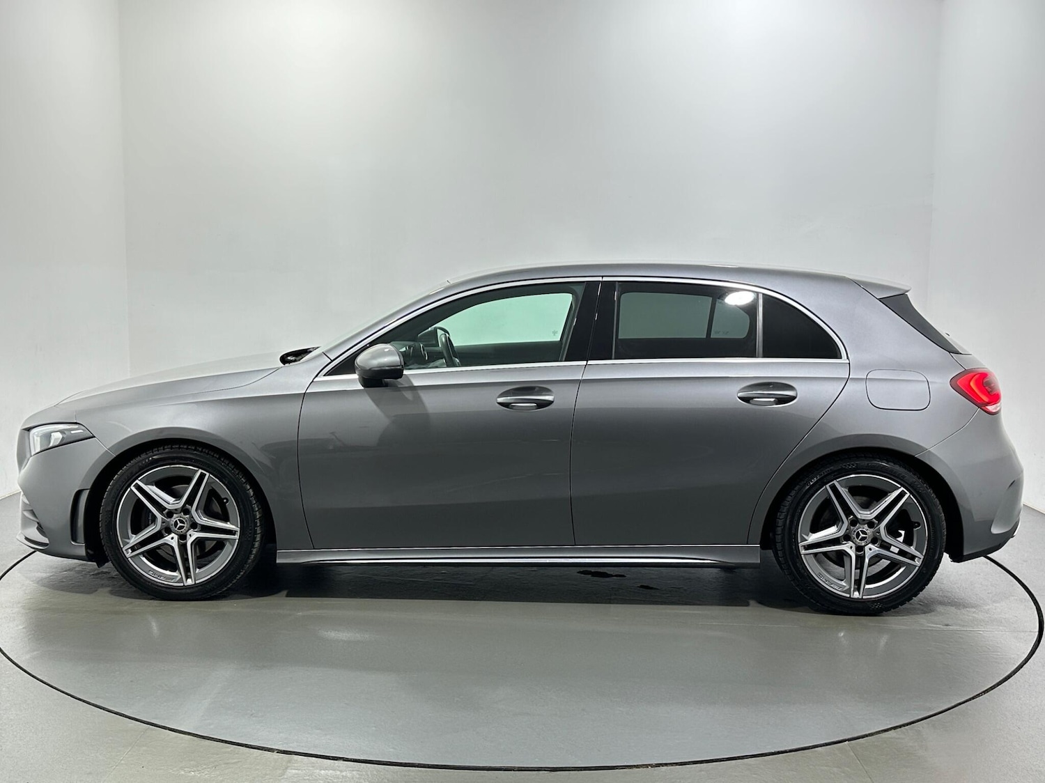 Used Mercedes-Benz A-Class 2020 for sale - 77359269: Photo 5