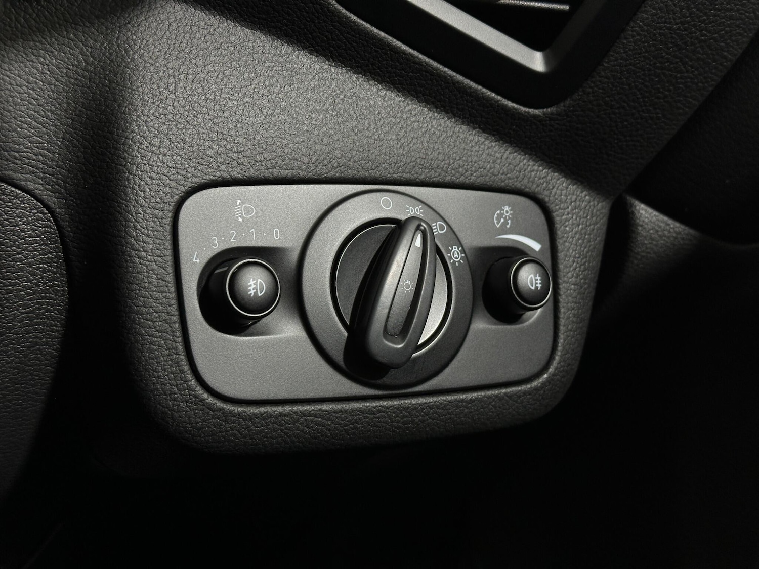 Used Ford Kuga 2019 for sale - 76878669: Photo 17