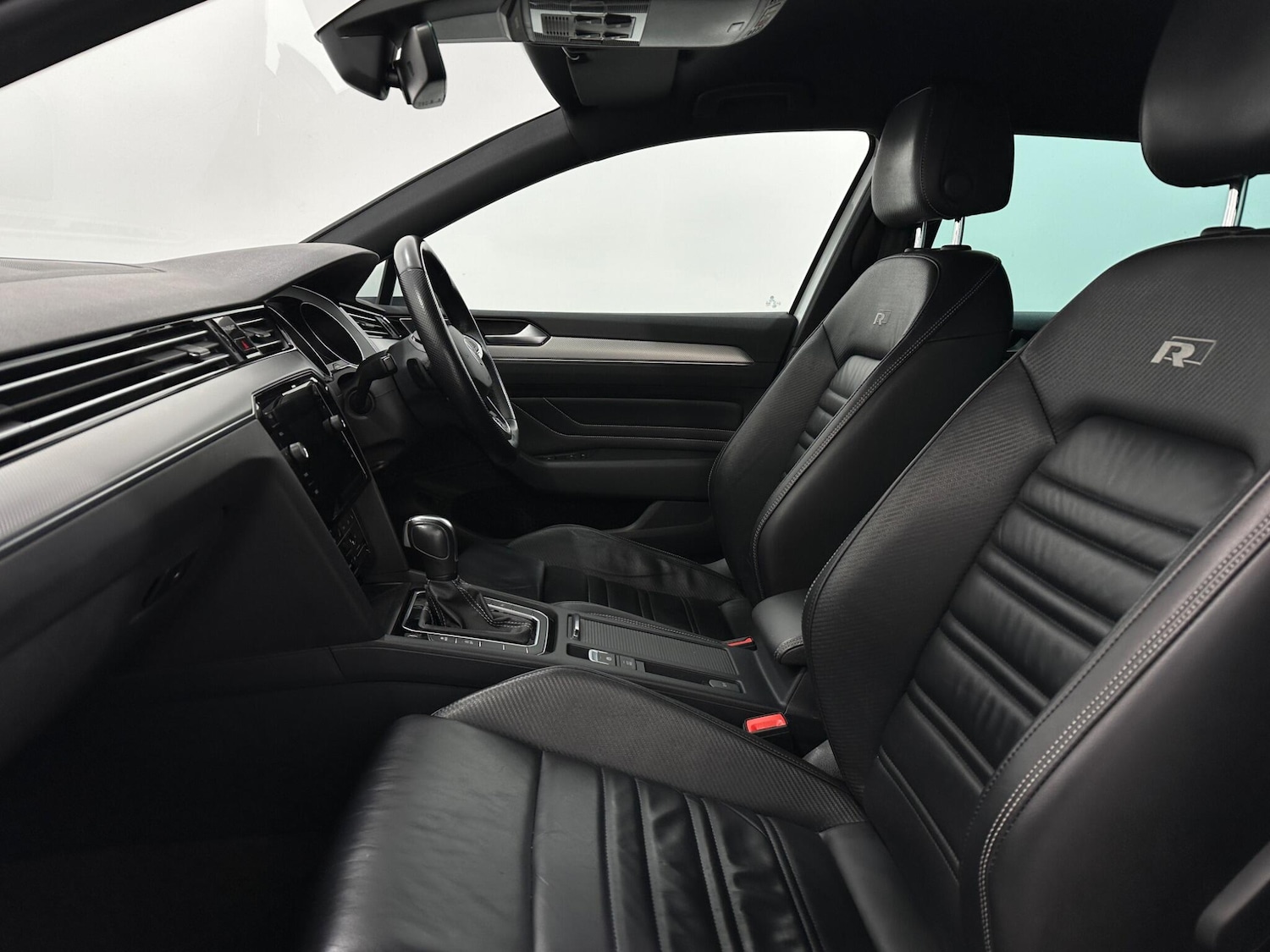 Used Volkswagen Passat 2021 for sale - 77550199: Photo 35