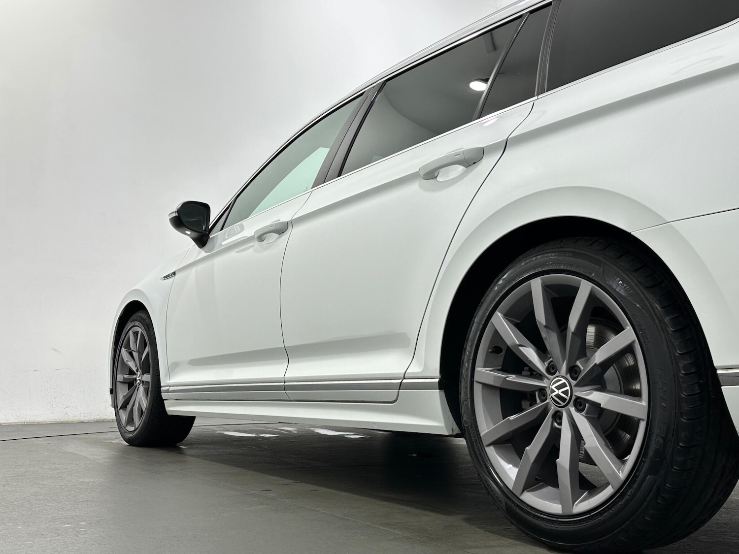 Used Volkswagen Passat 2021 for sale - 77550199: Photo 51