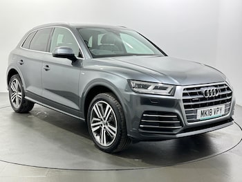 Used Audi Q5 2018 for sale - 77054009: Photo