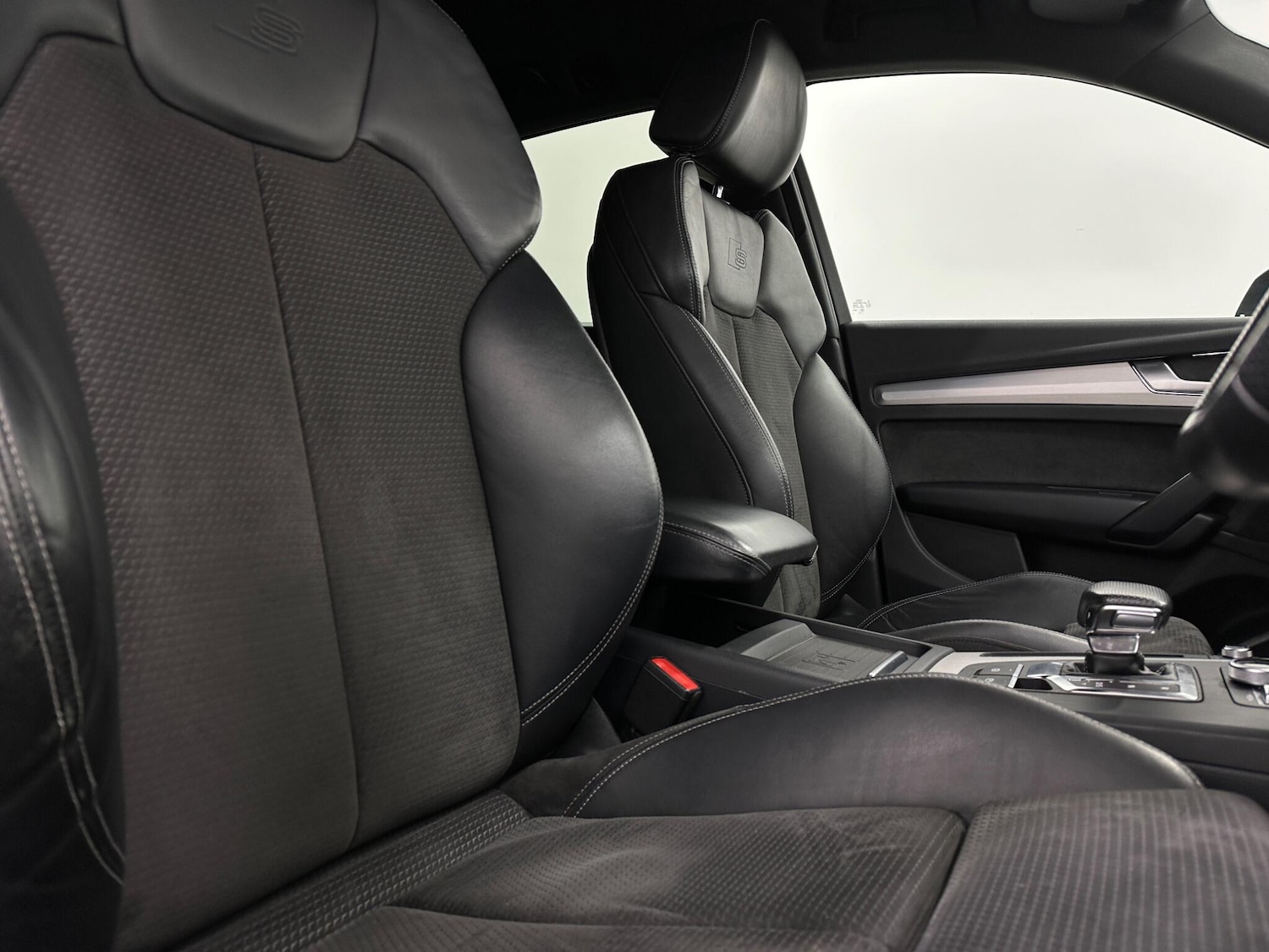 Used Audi Q5 2018 for sale - 77054009: Photo 32