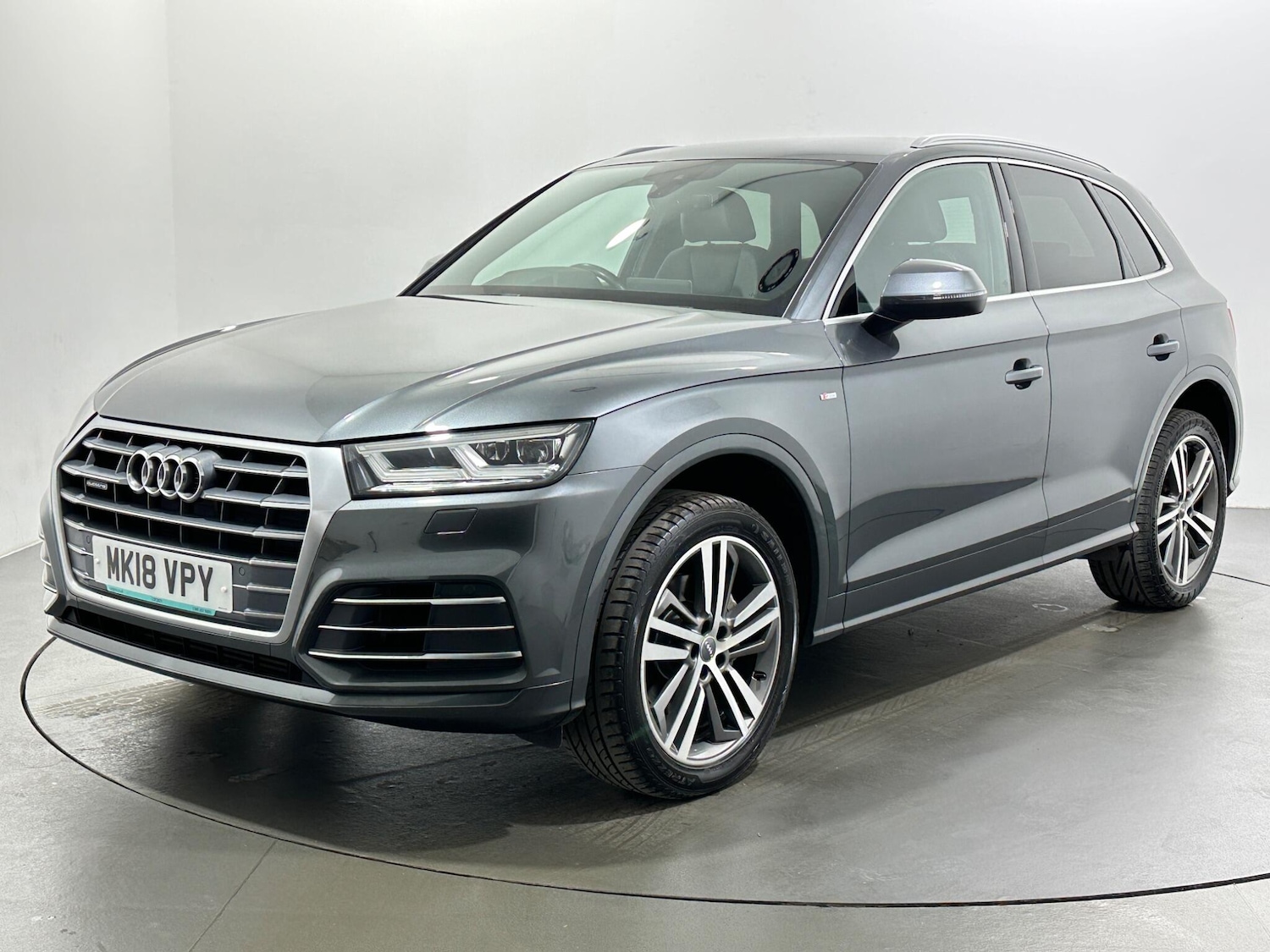 Used Audi Q5 2018 for sale - 77054009: Photo 4