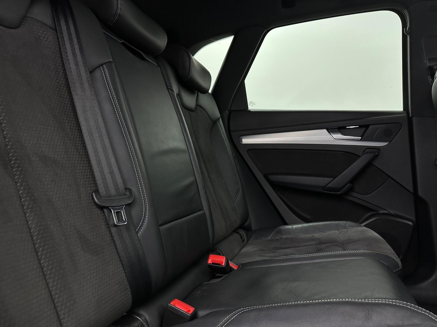 Used Audi Q5 2018 for sale - 77054009: Photo 43