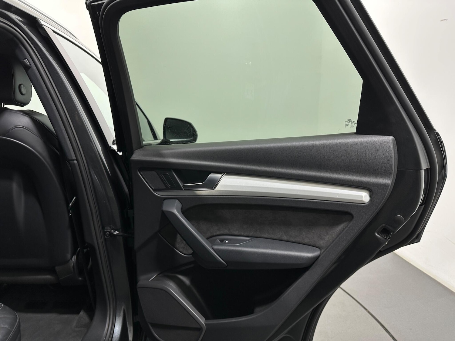 Used Audi Q5 2018 for sale - 77054009: Photo 44